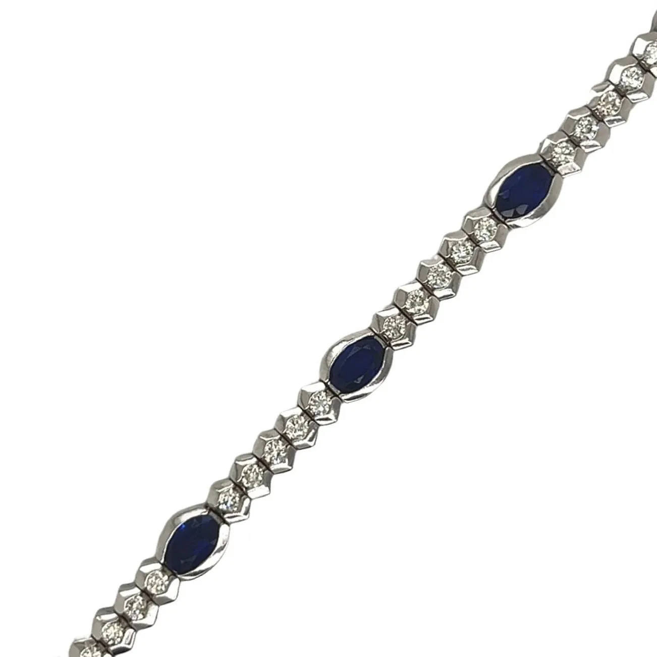 14k White Gold Blue 6mm Sapphire Oval Natural Diamond 7" Bracelet - BR39-51093