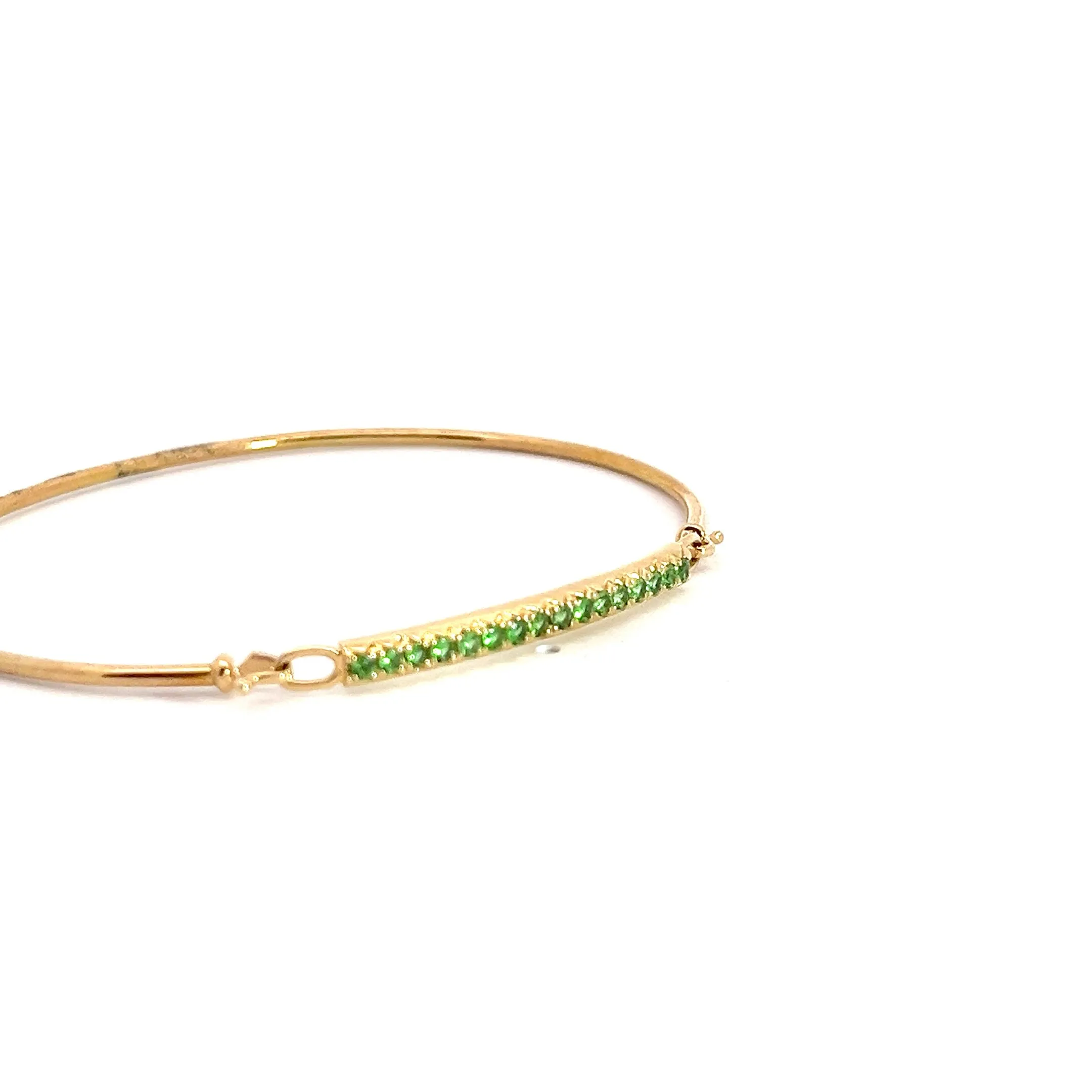 14k Yellow Gold Round Green Sapphire Bangle Bracelet
