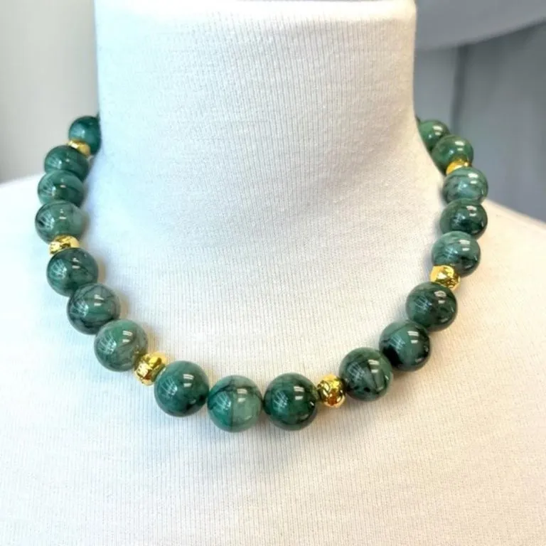 15mm Round Emerald Beaded Necklace with Yellow Gold Accents, 18 Inches