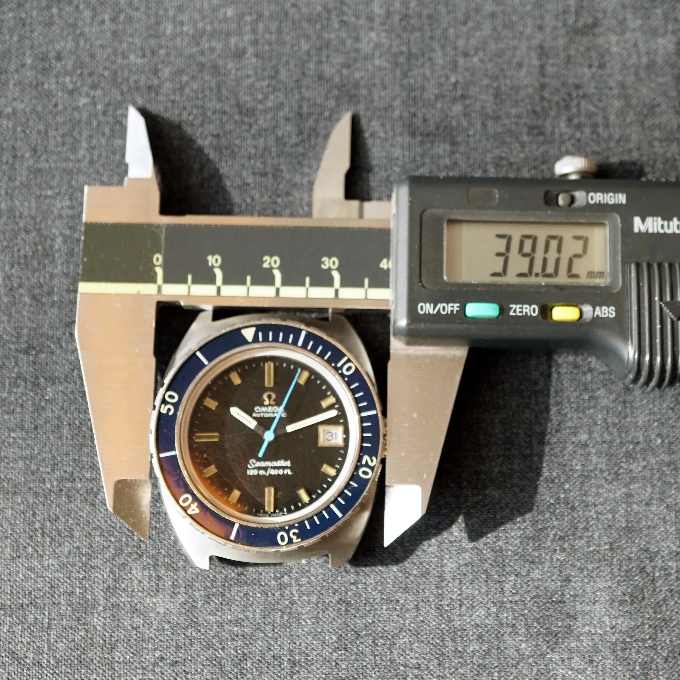 1970 OMEGA SEAMASTER 120M / 400FT REF.168.088 DIVER WATCH