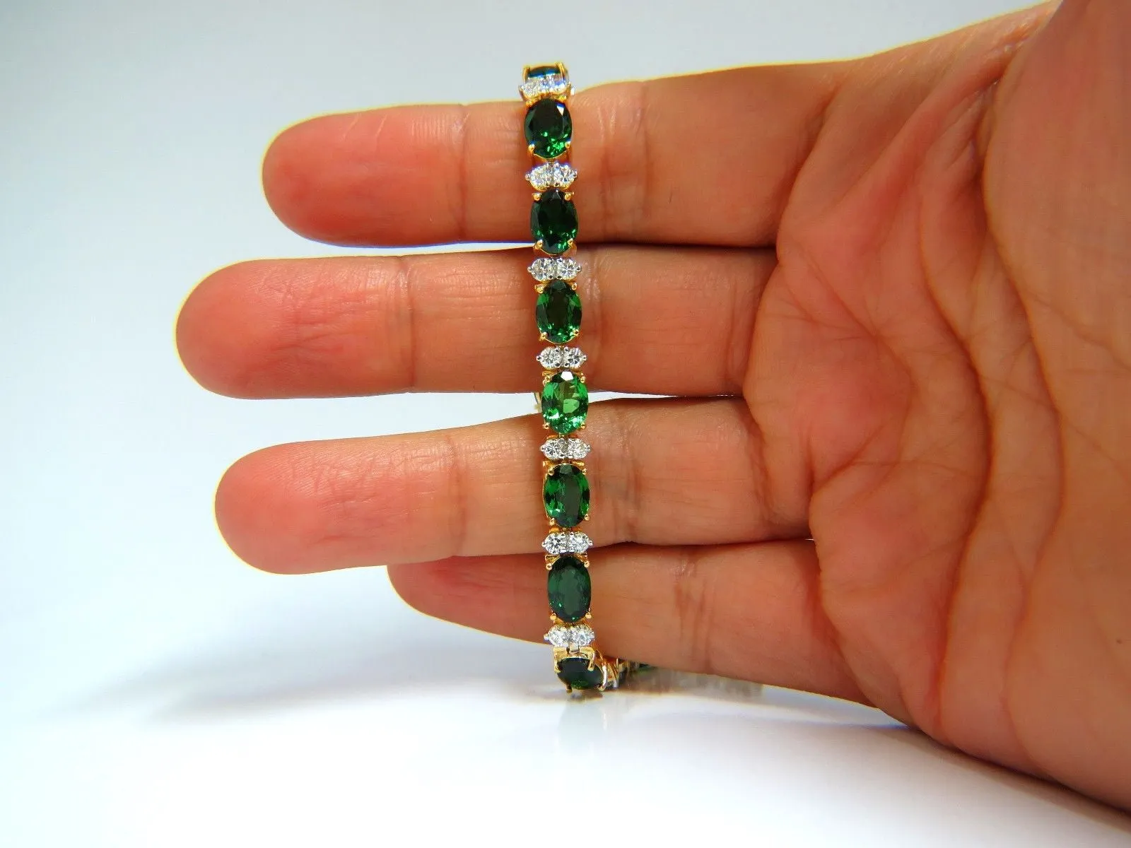 21.68CT NATURAL VIVID BRIGHT GREEN TSAVORITE DIAMONDS TENNIS BRACELET
