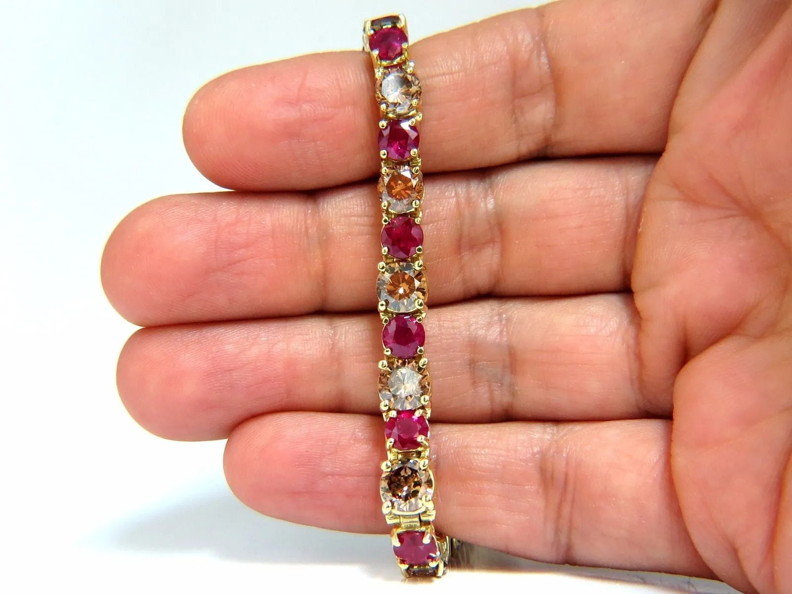 24.14ct Natural Fancy Cinnamon Brown Diamonds Red Ruby Bracelet 18kt Tennis