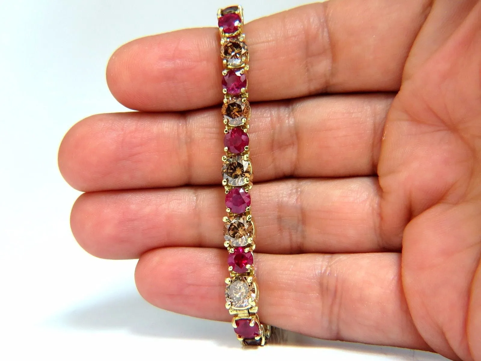24.14ct Natural Fancy Cinnamon Brown Diamonds Red Ruby Bracelet 18kt Tennis