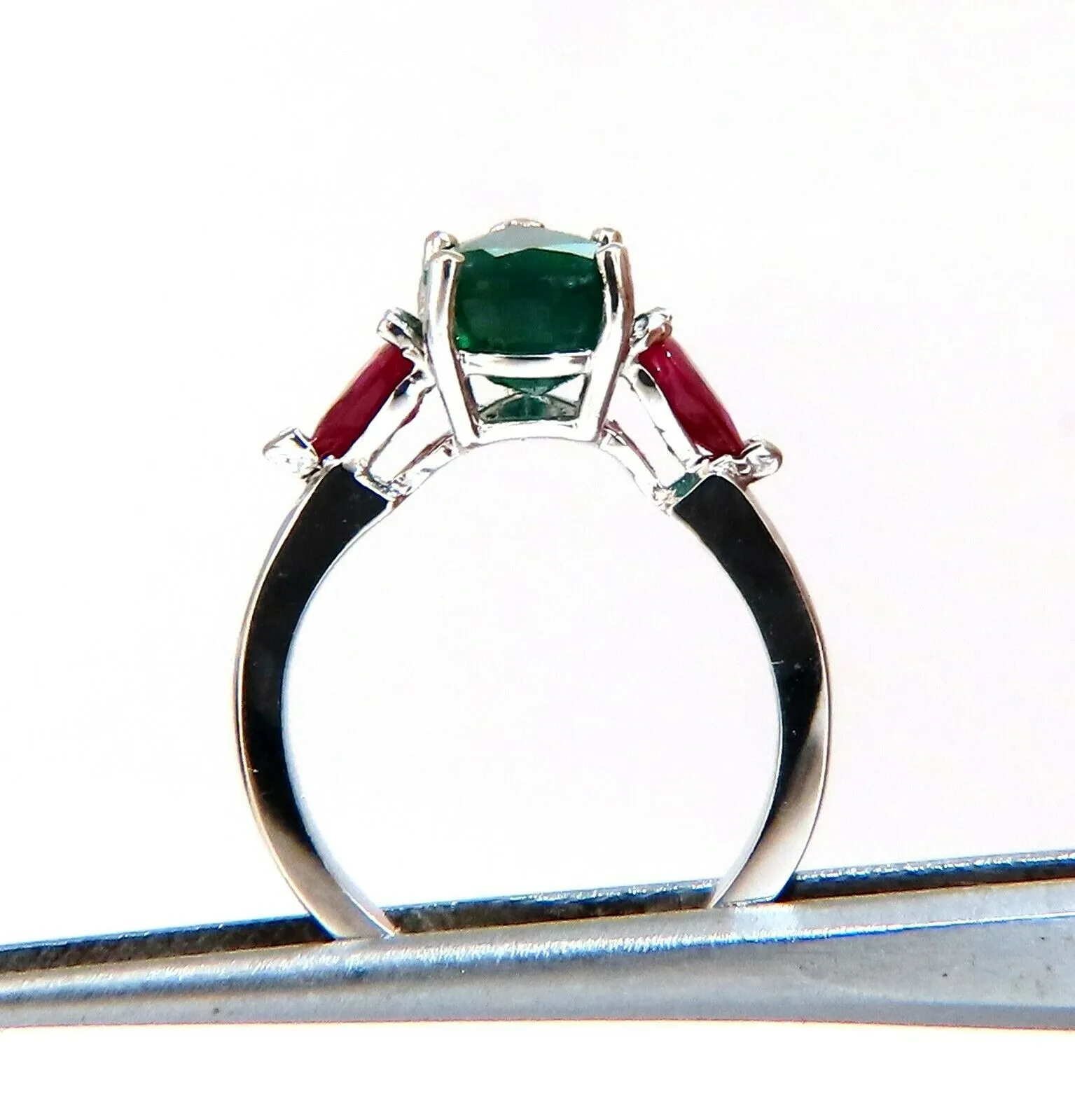 3.01ct natural pear-shaped emerald cut emerald ruby ring 14kt