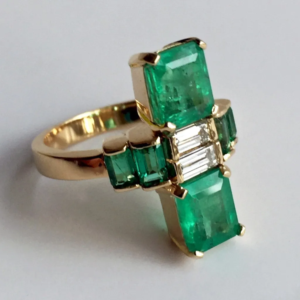 4.24 Carat Natural Fine Colombian Emerald Diamond Art Deco Style Ring 18K