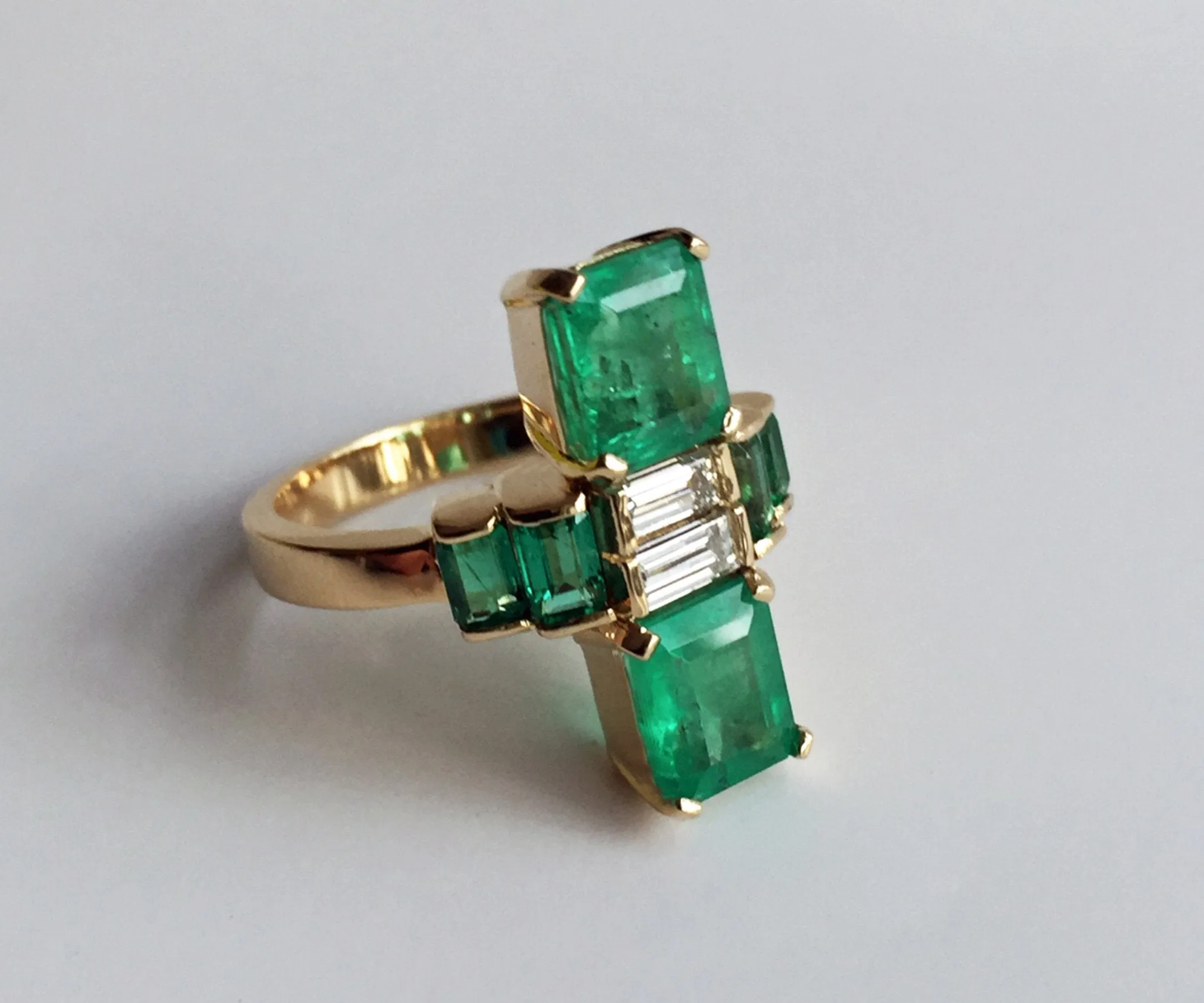 4.24 Carat Natural Fine Colombian Emerald Diamond Art Deco Style Ring 18K