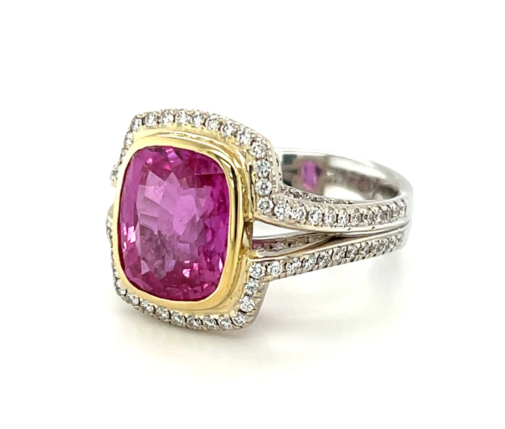 6.56 Carat Pink Sapphire GIA, Diamond White, Yellow Gold Bezel Cocktail Ring