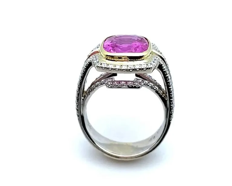 6.56 Carat Pink Sapphire GIA, Diamond White, Yellow Gold Bezel Cocktail Ring