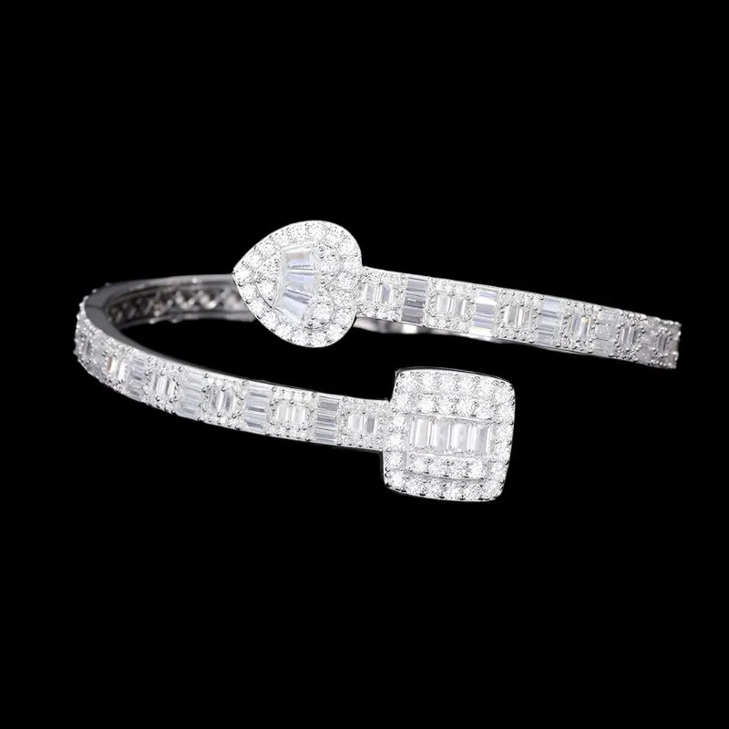 925 Sterling Silver Heart & Square prominent 7" Bangle Bracelet - C300059