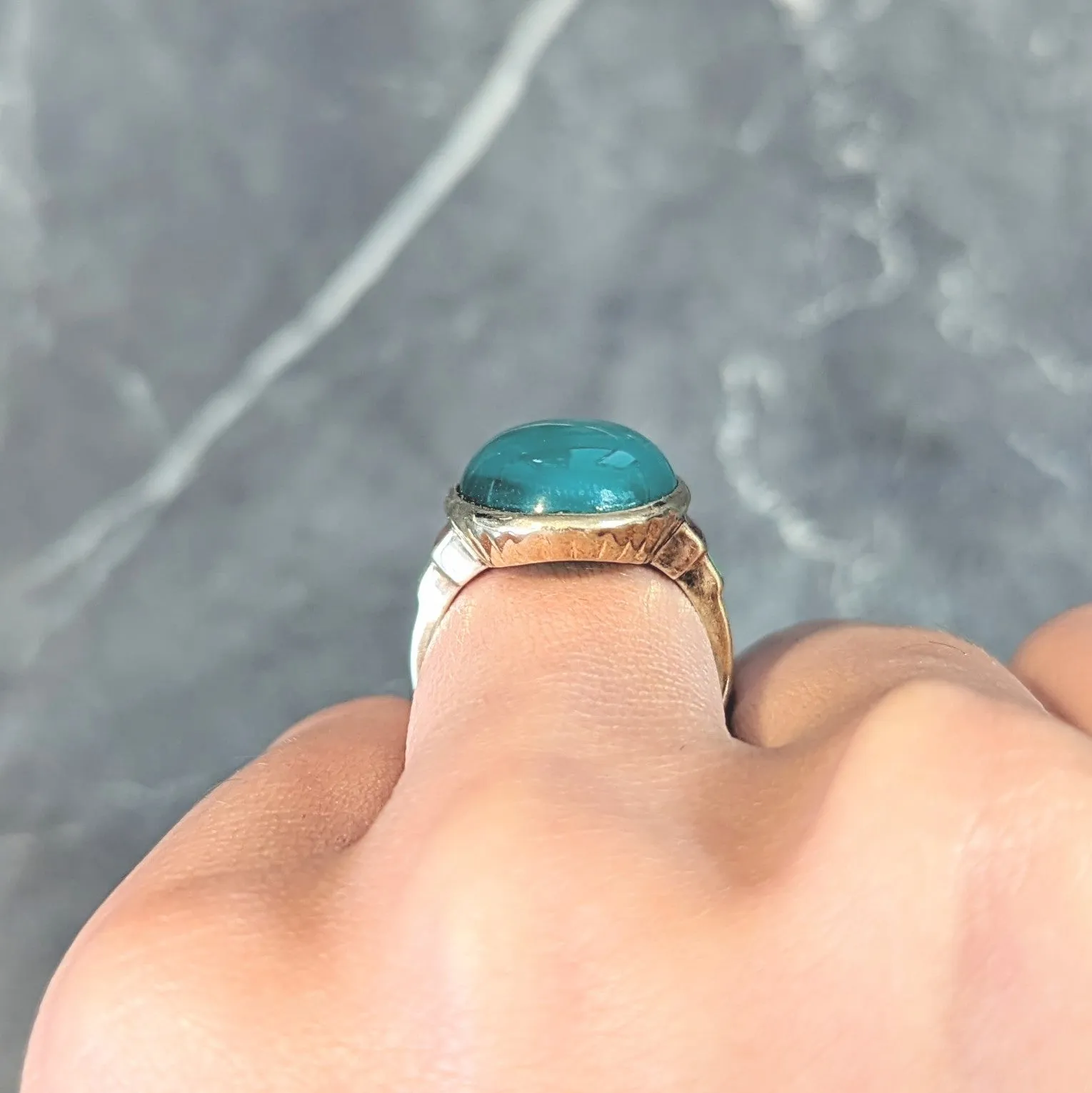 Allsopp Bros. Art Deco Chrysoprase Enamel 14 Karat Yellow Gold Antique Ring