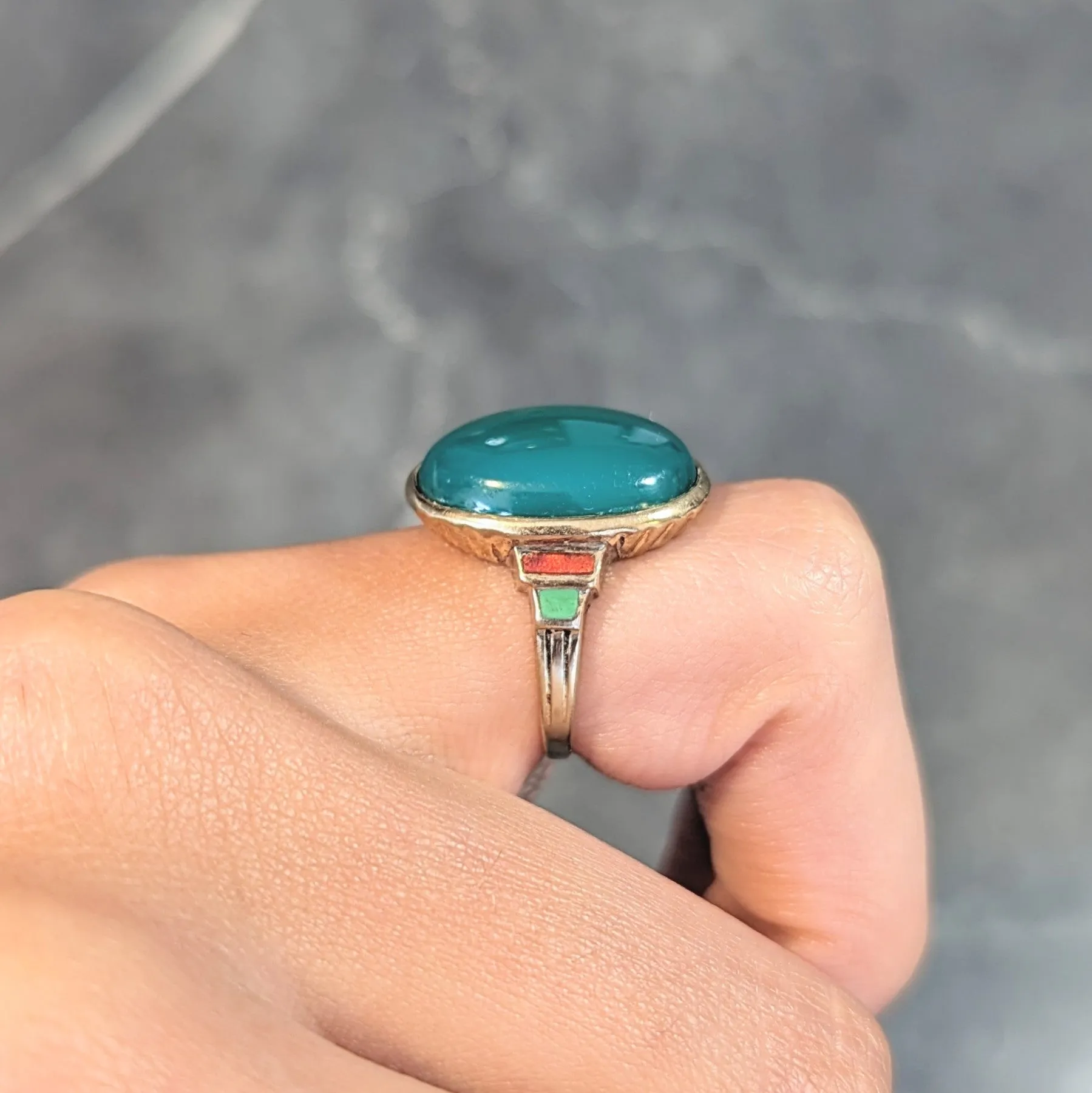 Allsopp Bros. Art Deco Chrysoprase Enamel 14 Karat Yellow Gold Antique Ring
