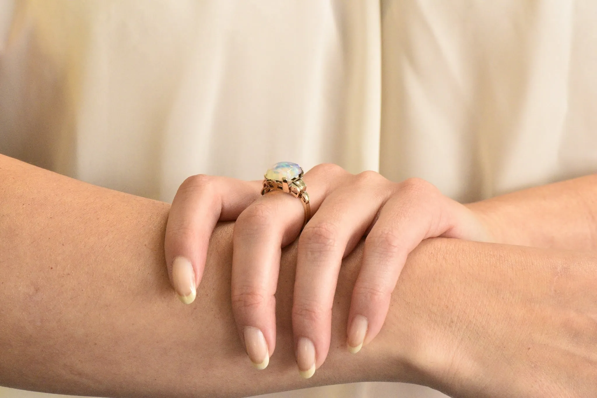 Art Deco 1920's Jelly Opal 10 Karat Gold Art Deco Ring