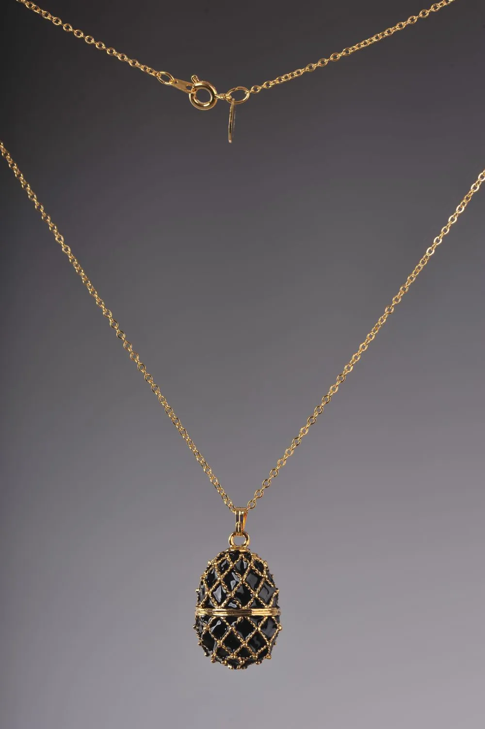 Black Egg Pendant Locket Necklace