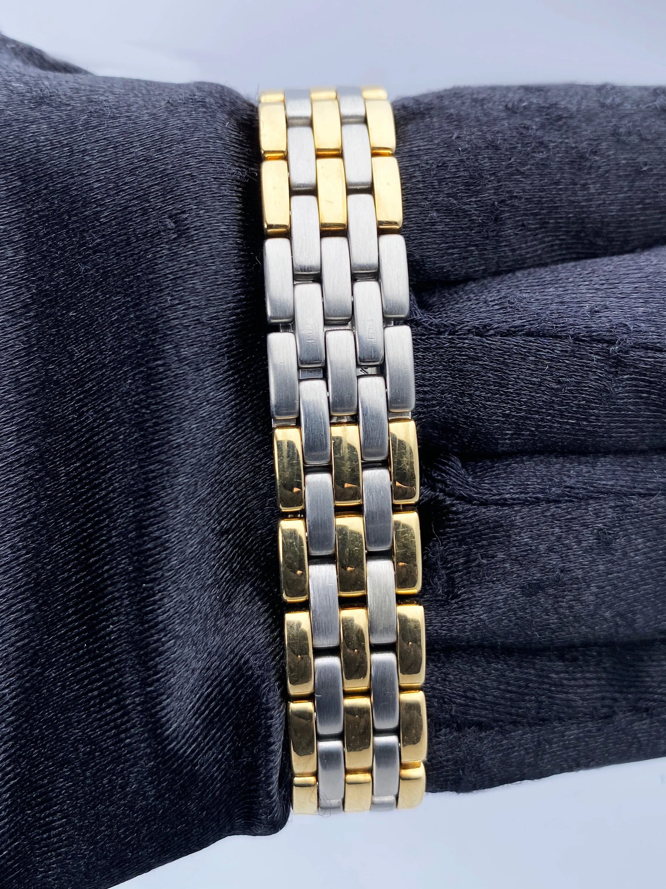 Cartier Panthere 1120 Three Row Ladies Watch