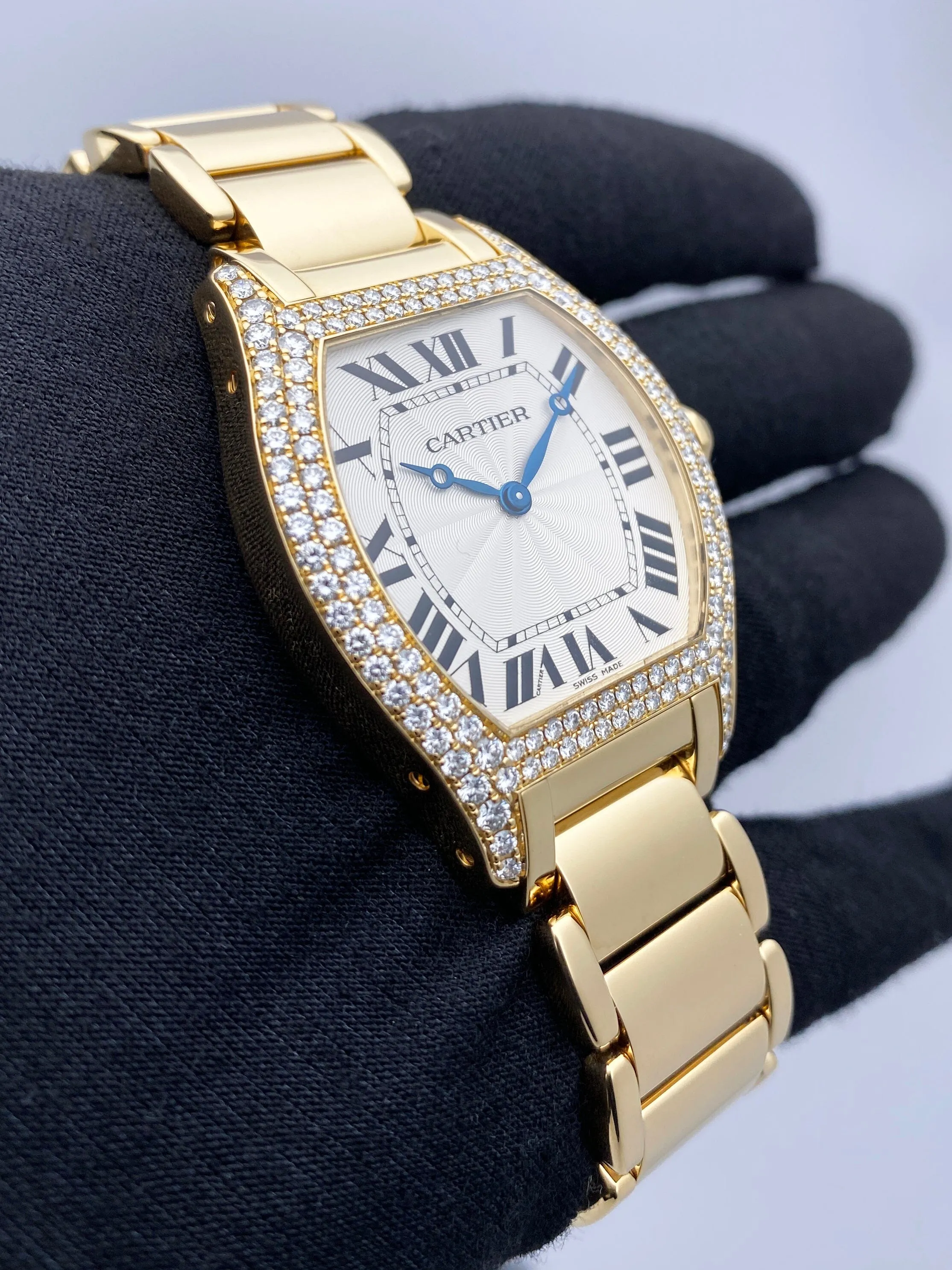 Cartier Tortue Large WA5037W8 Diamond Yellow Gold Mens Watch