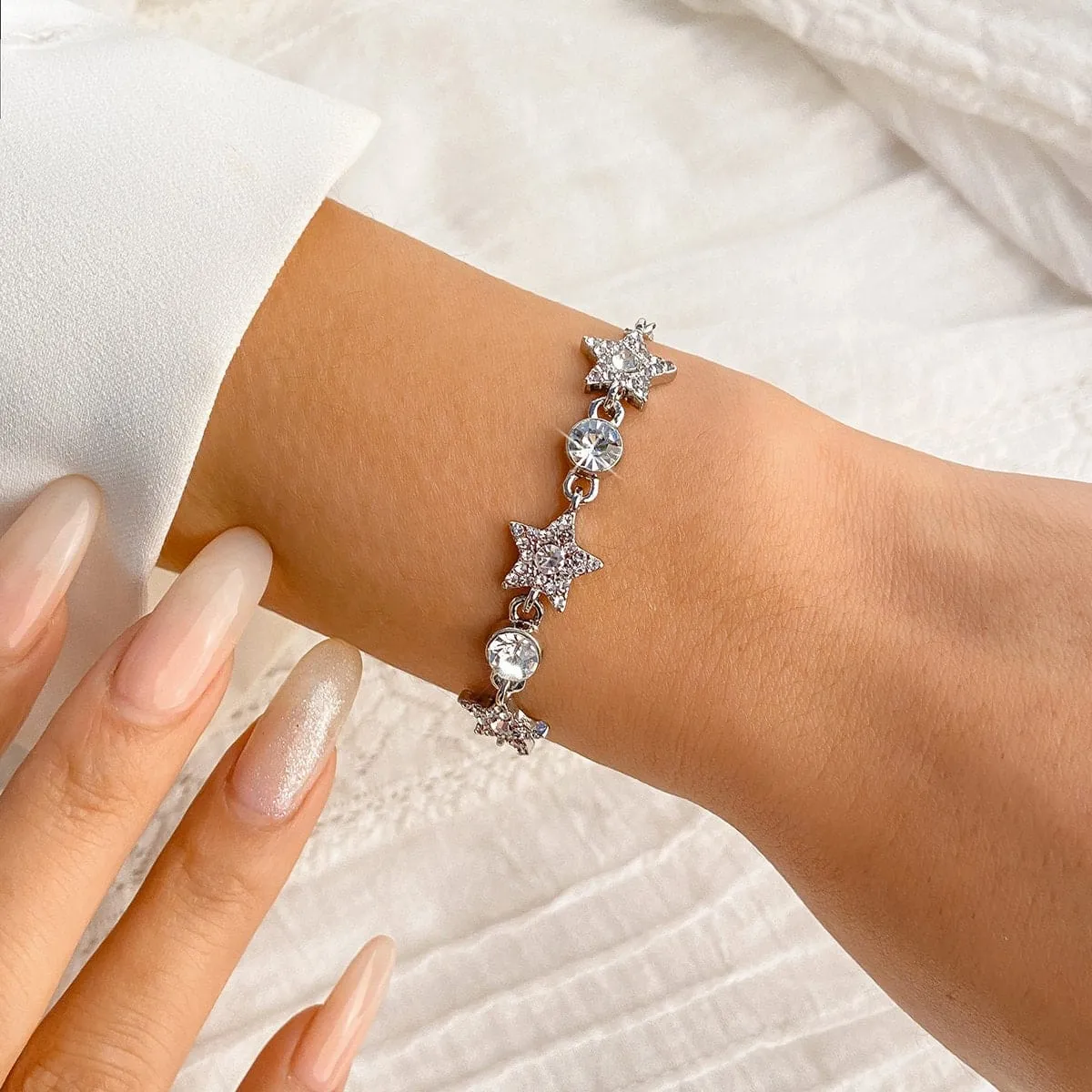 Chic CZ Inlaid Star Bracelet