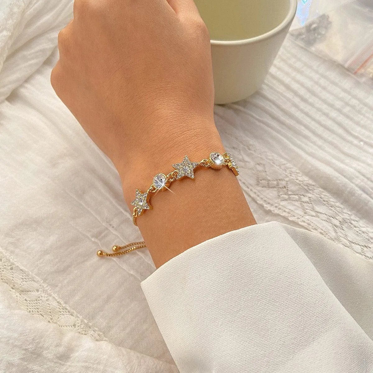 Chic CZ Inlaid Star Bracelet