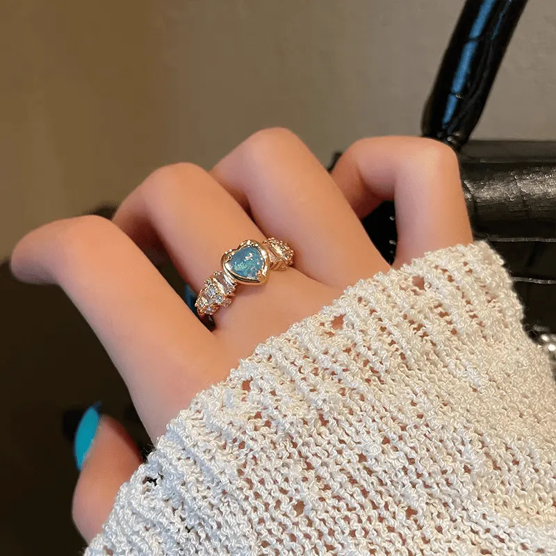 Chic Rhinestone Inlaid Opal Heart Ring
