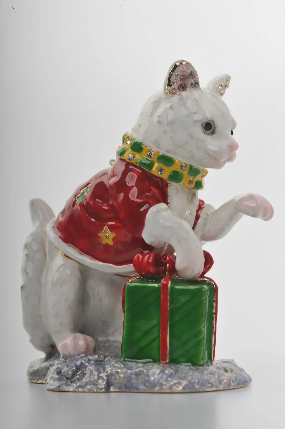 Christmas Cat with Presents