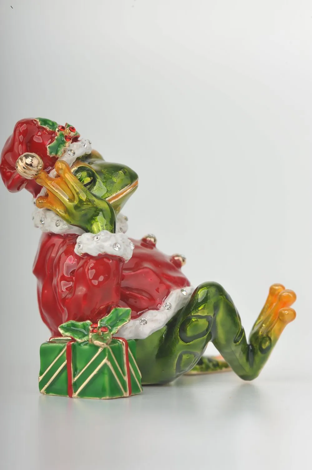 Christmas Frog with Presents