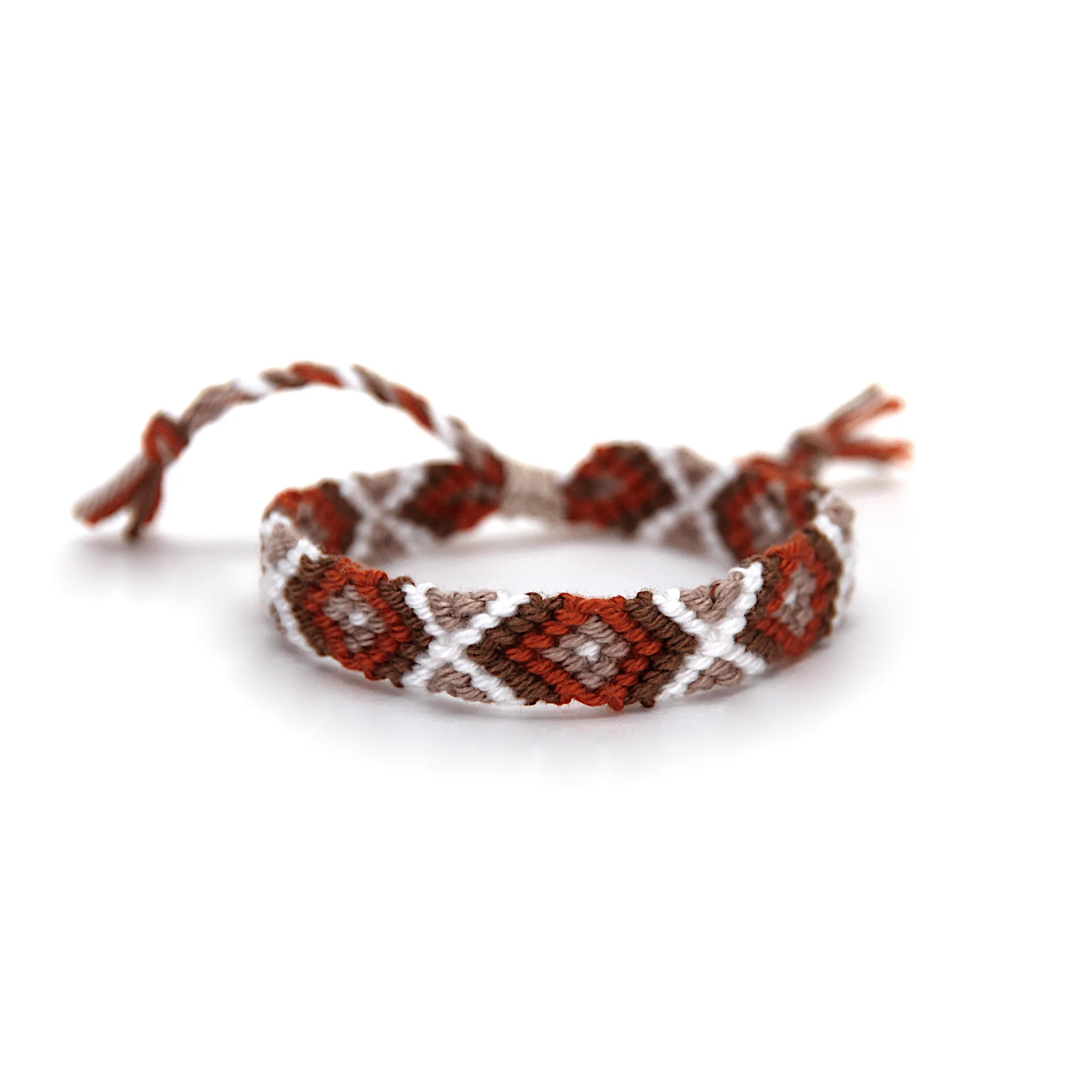 Crafty Diamond Friendship Bracelet