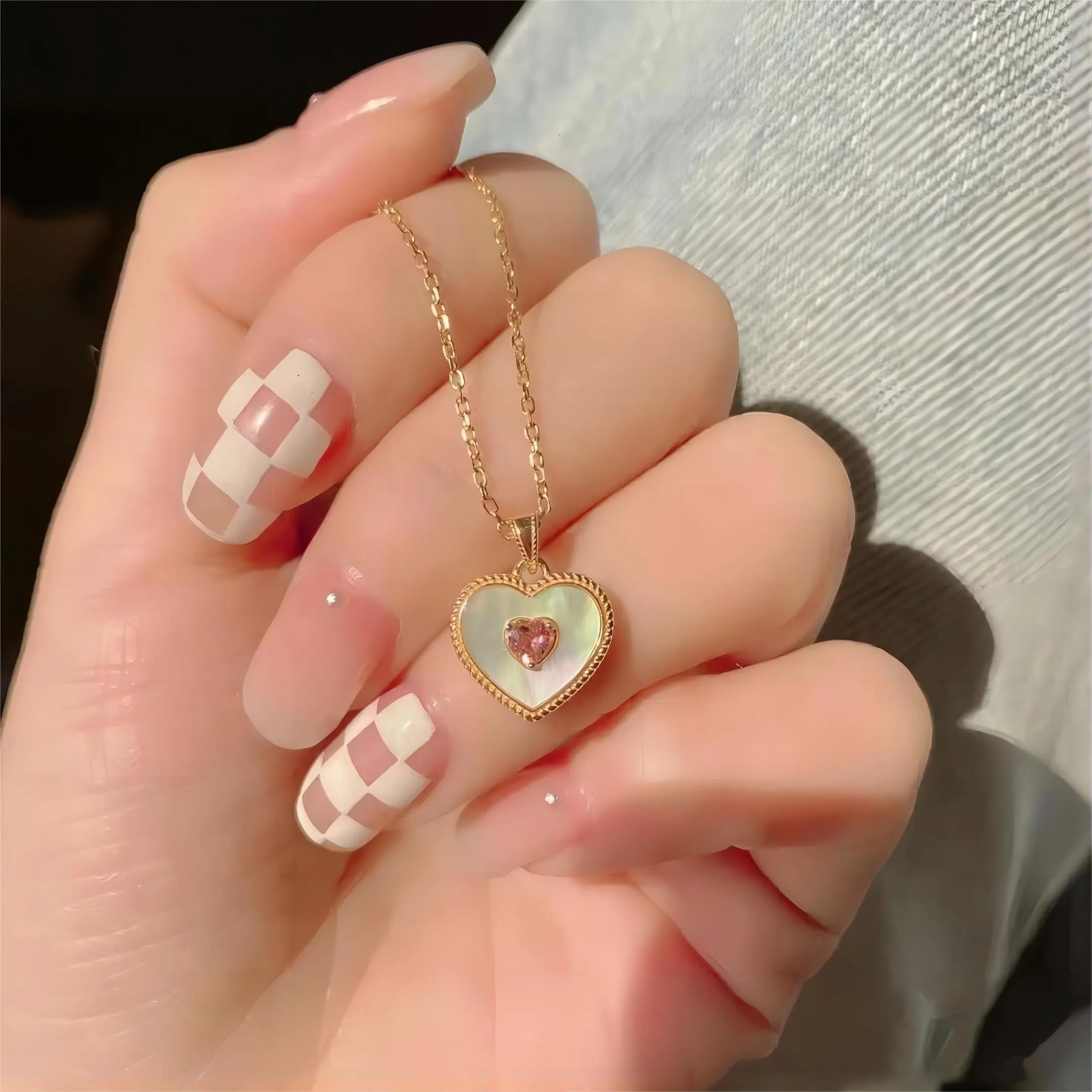 Dainty CZ Inlaid Natural Shell Heart Pendant Necklace