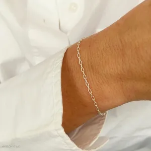 Dainty Silver Chain Bracelet