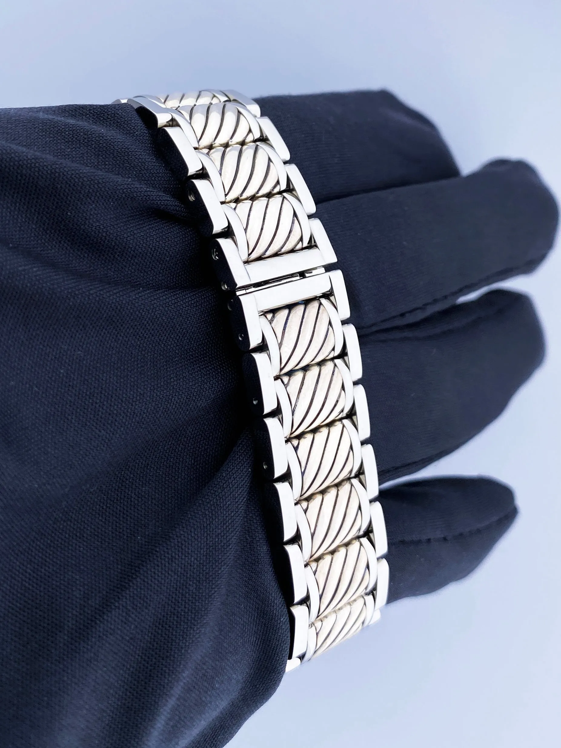 David Yurman Thoroughbred T303-SST  Ladies Watch