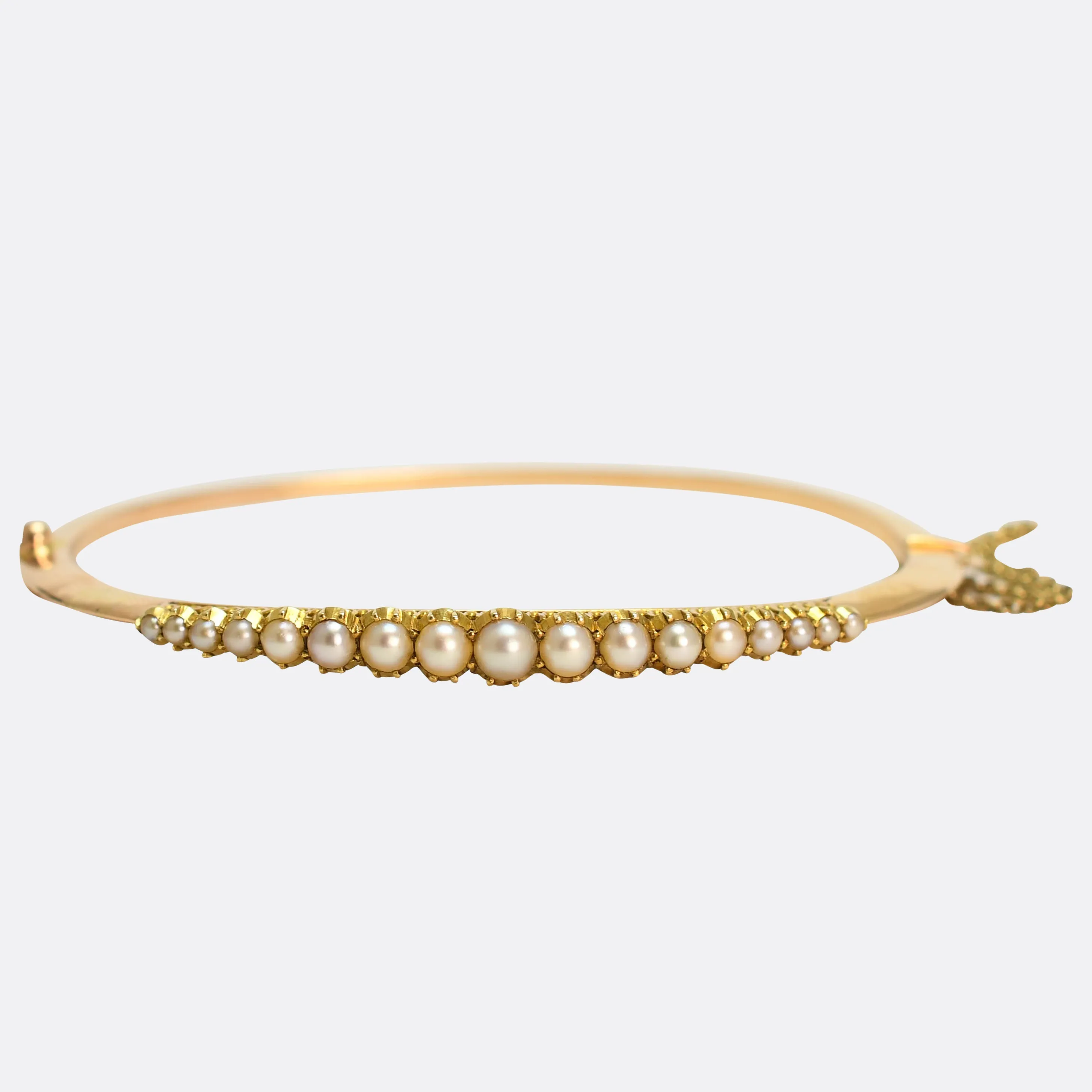 Edwardian 15k Gold Pearl Bangle