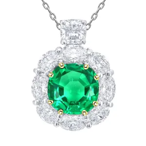 Elegant Green Emerald Gem Pendant With Diamonds For Women