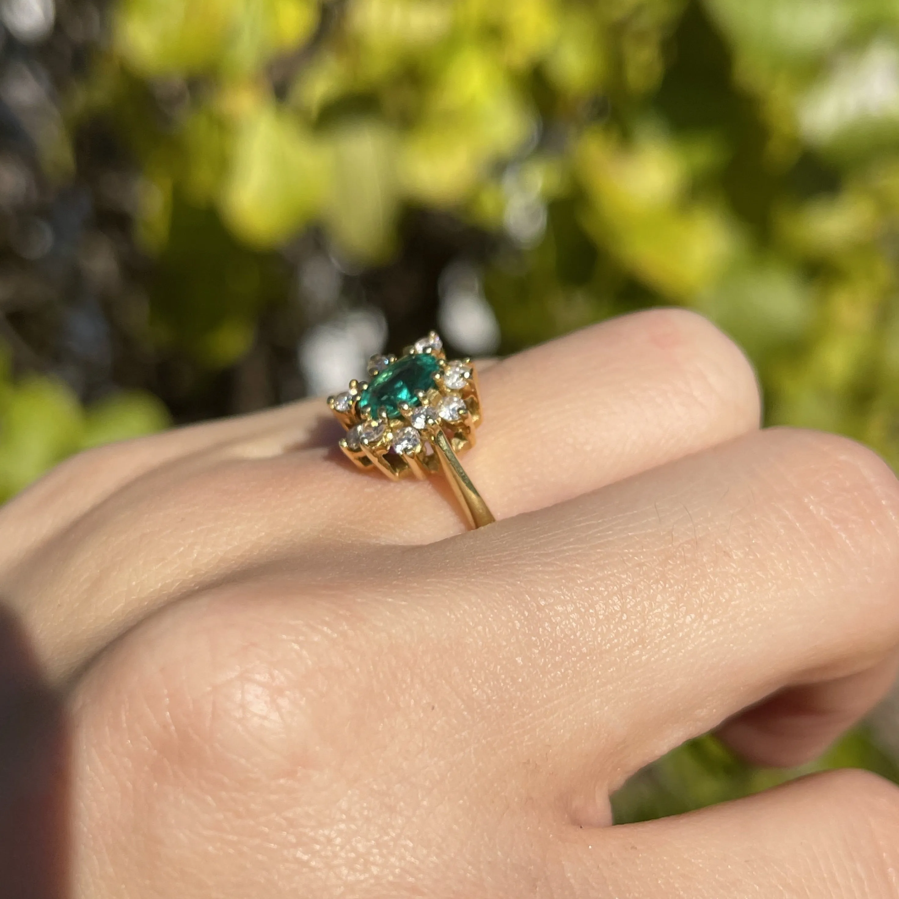 Estate 18KT Yellow Gold Lab 1.00 CT Oval Emerald   Diamond Halo Ring