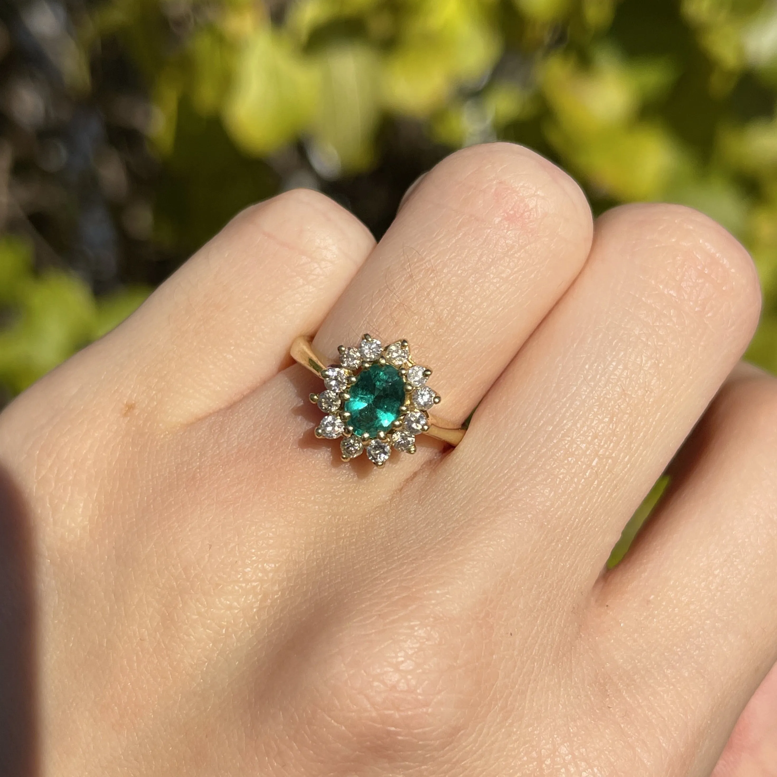 Estate 18KT Yellow Gold Lab 1.00 CT Oval Emerald   Diamond Halo Ring