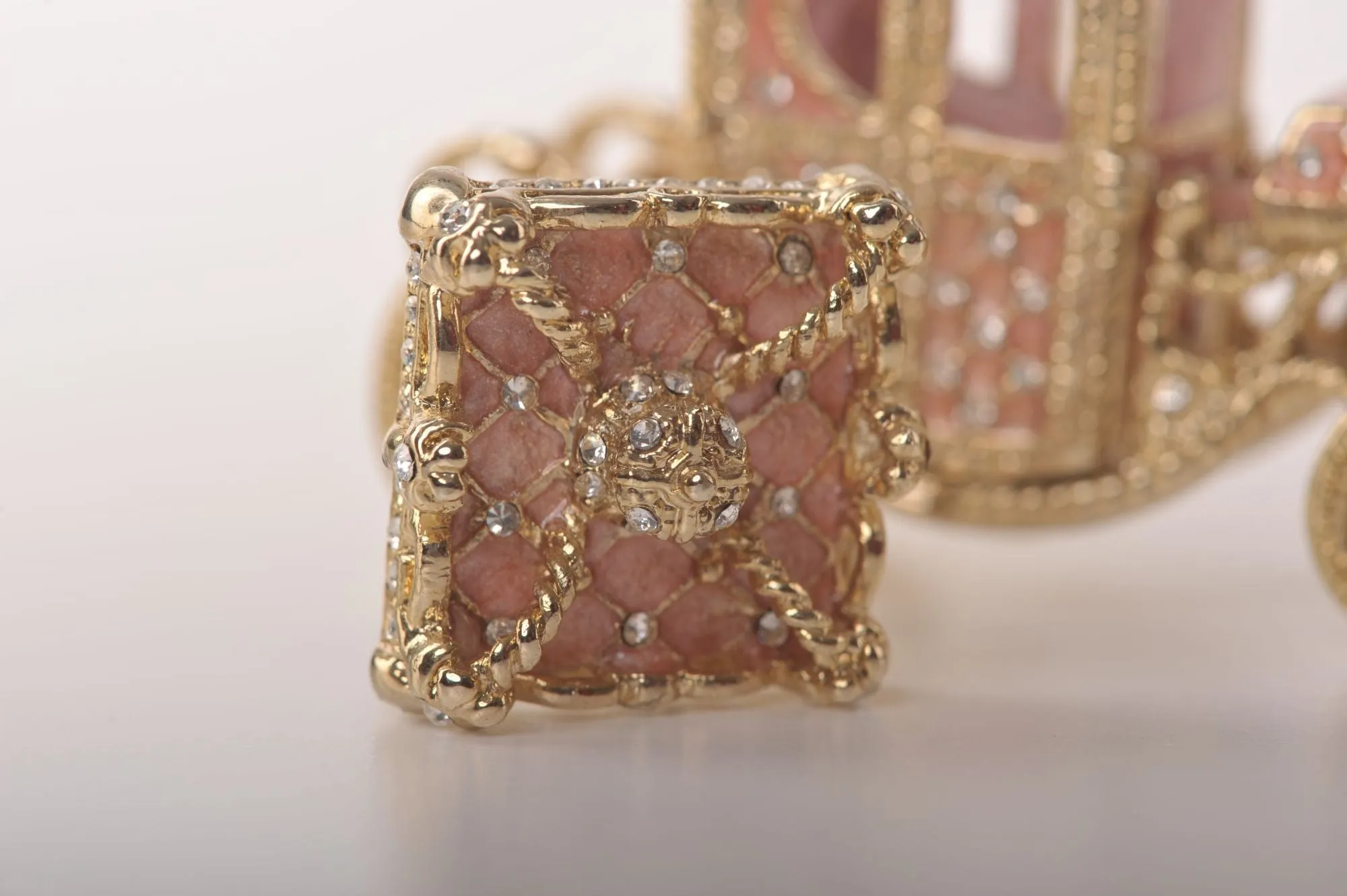 Golden Pink Carriage