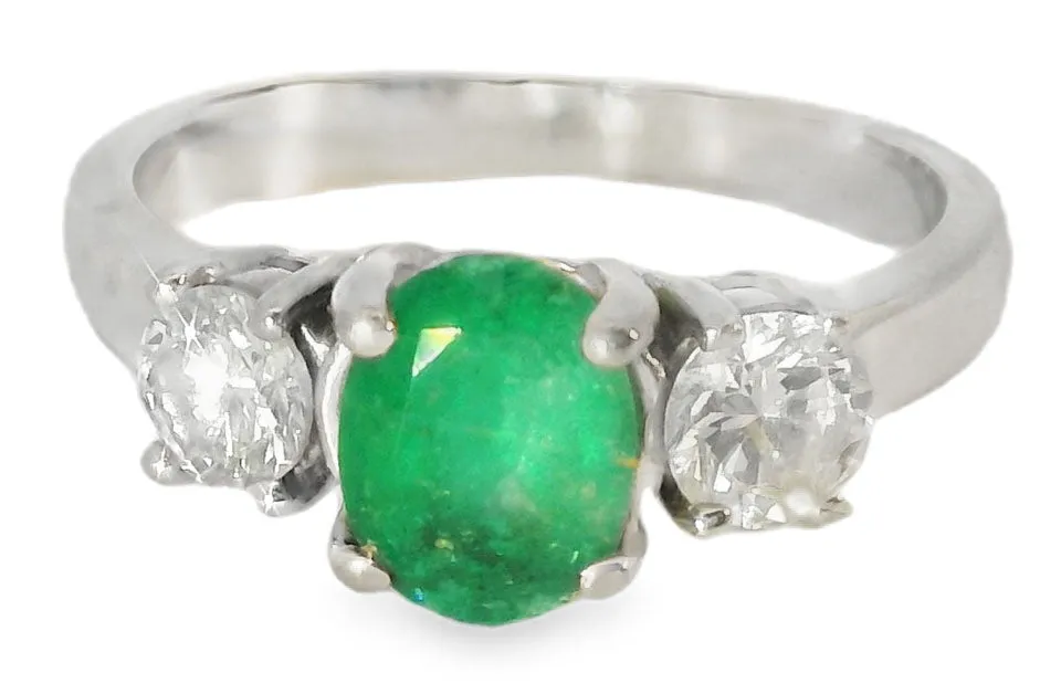 Gorgeous 14K White Gold Solitaire Diamond Emerald Engagement Anniversary 3-stone Ring Band
