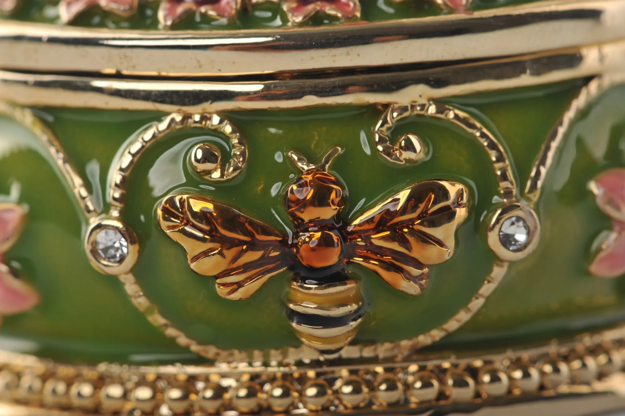 Green Box with Pearls and a Bee