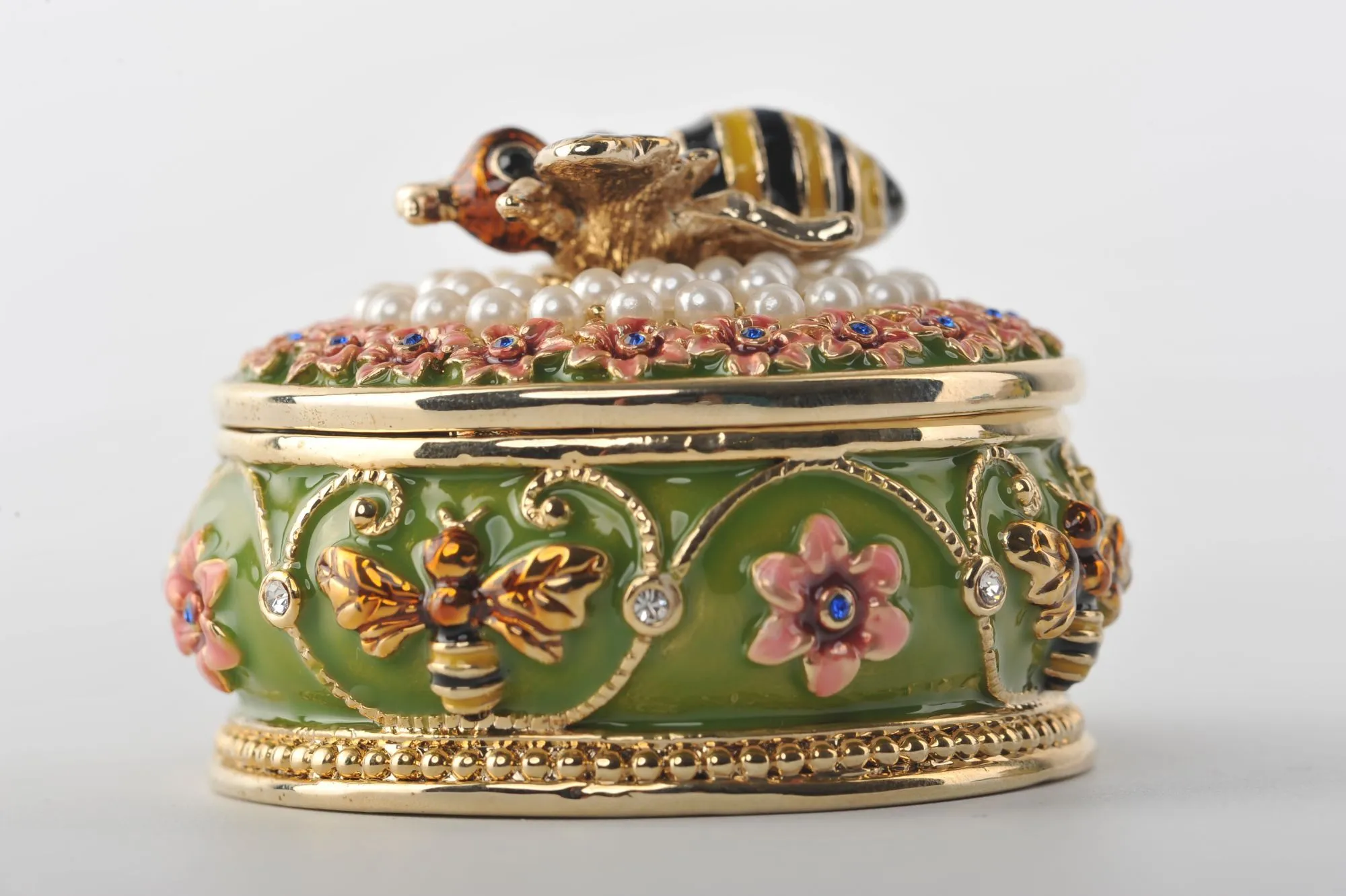 Green Box with Pearls and a Bee