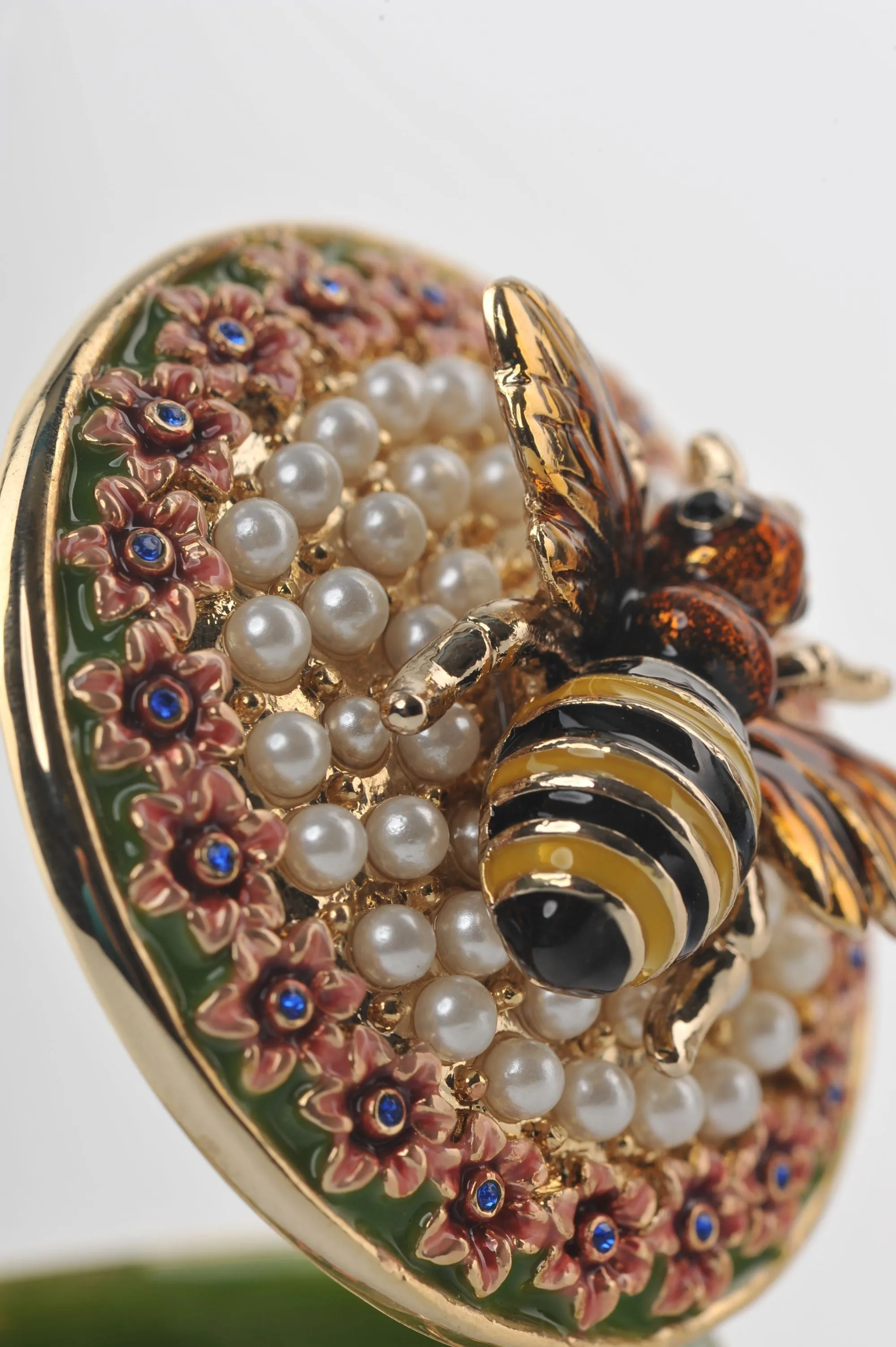 Green Box with Pearls and a Bee