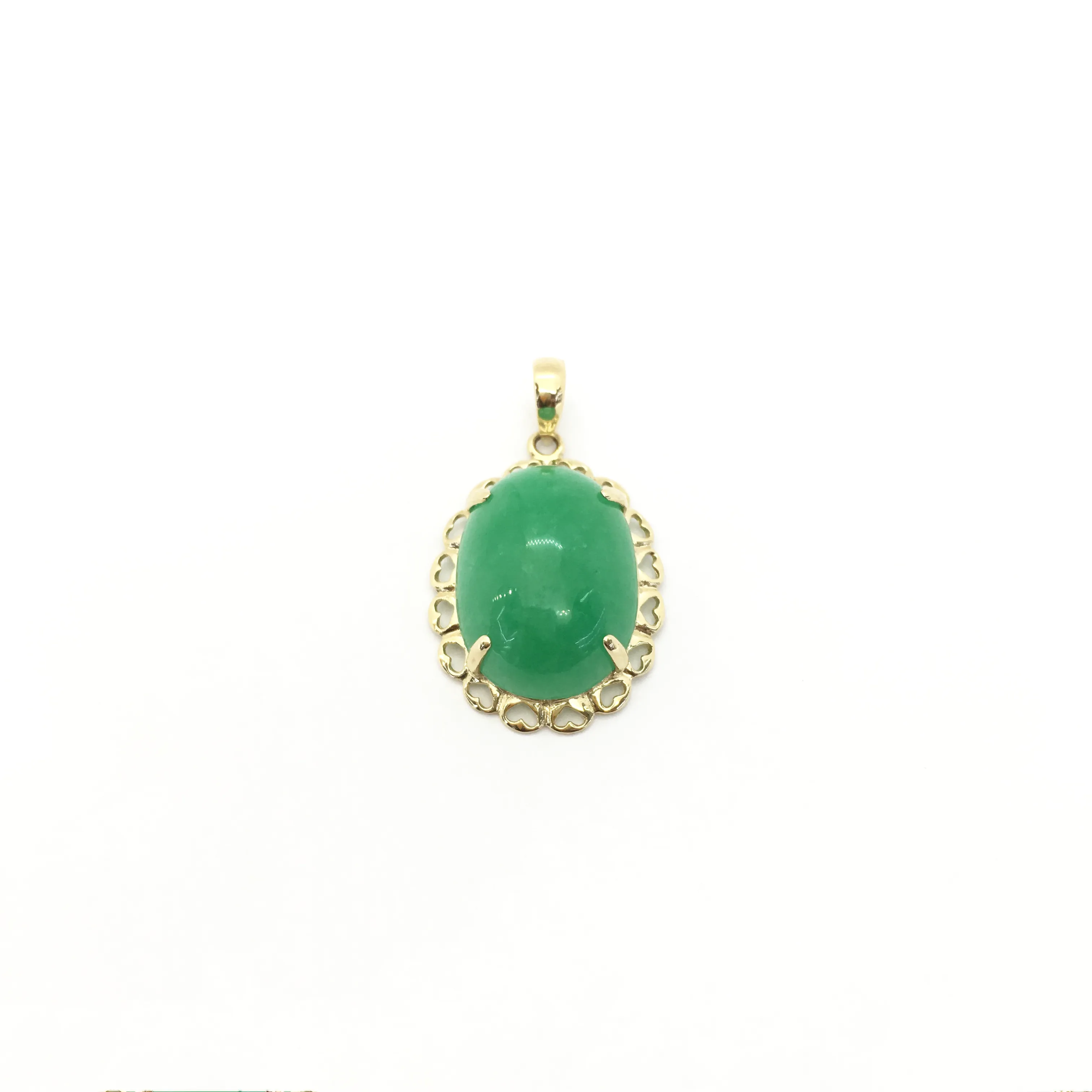 Green Oval Cabochon Jade Pendant (14K)