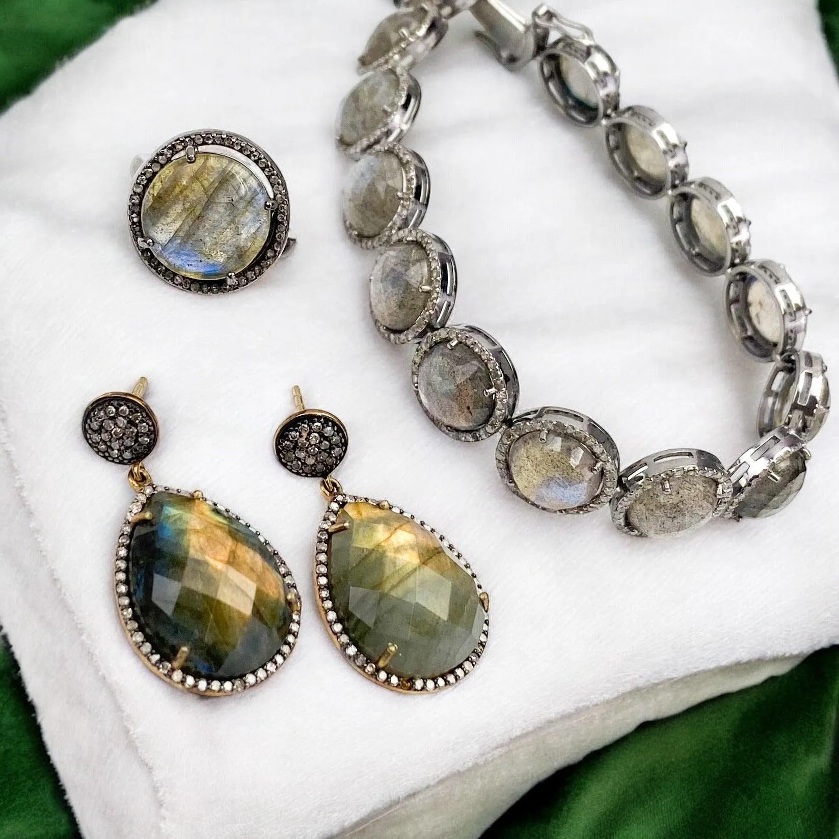 Labradorite & Diamond Silver Bracelet (7.5”)