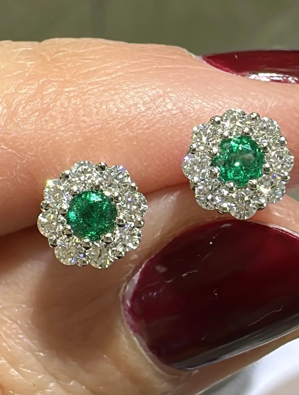 Ladies Green Emerald Diamond Stud Earrings