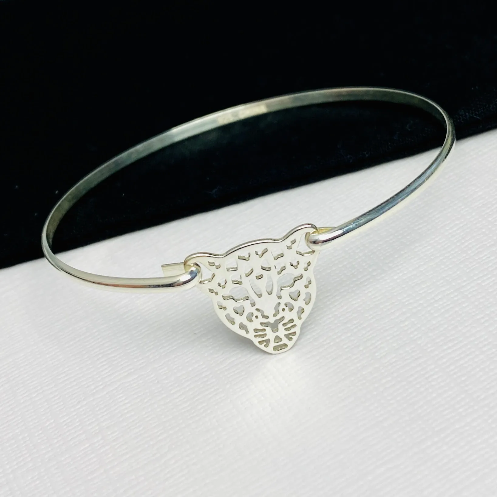 LEO | Silver Leopard Bangle