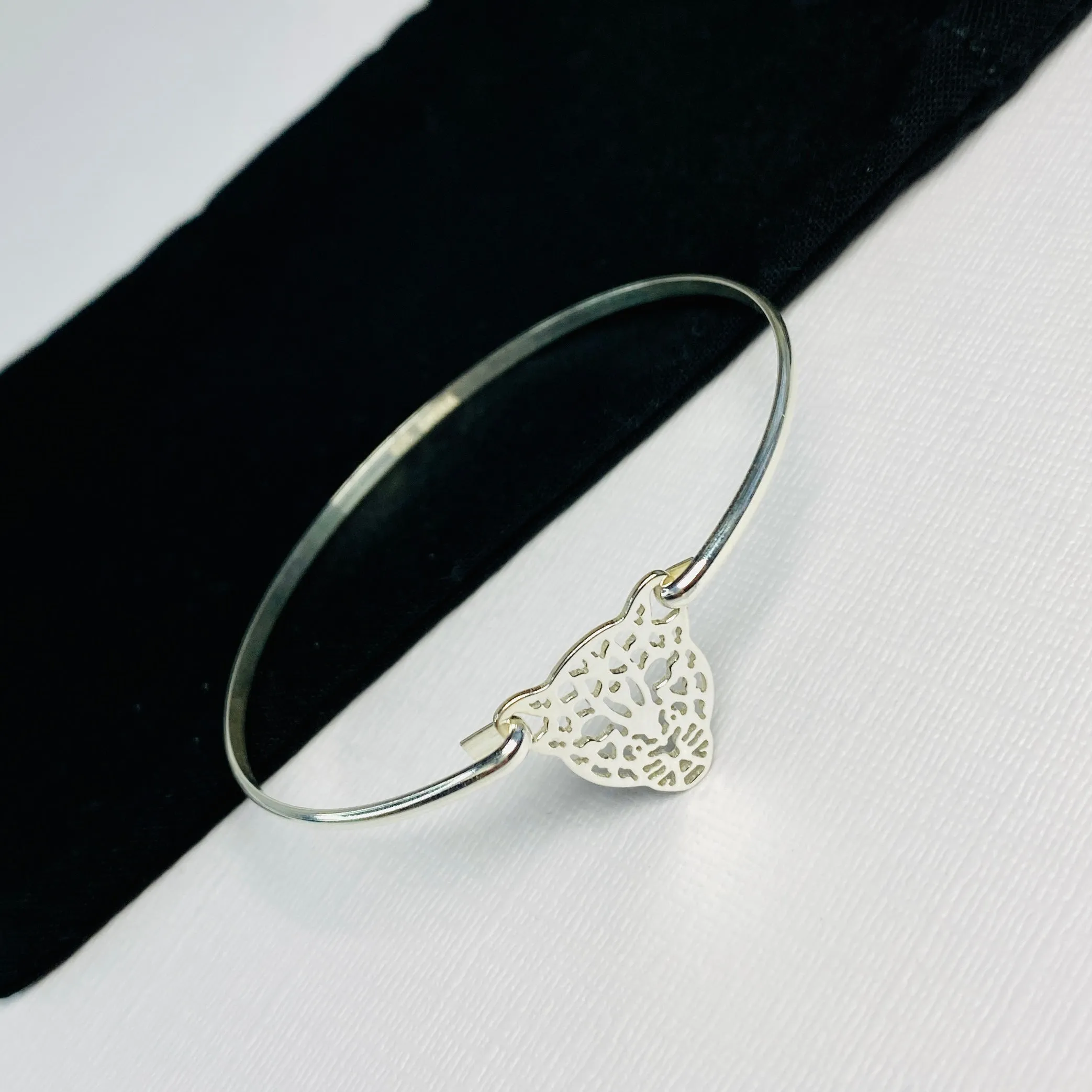 LEO | Silver Leopard Bangle