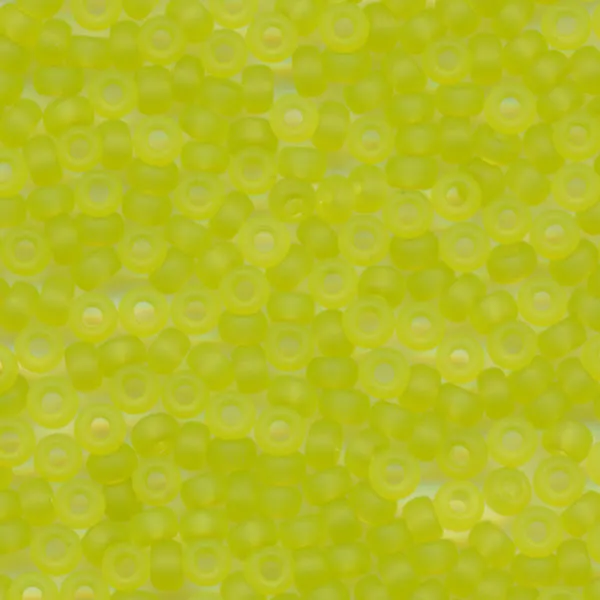 MIYUKI Round Rocaille Seed Beads #143F Peridot (Transparent Frost)
