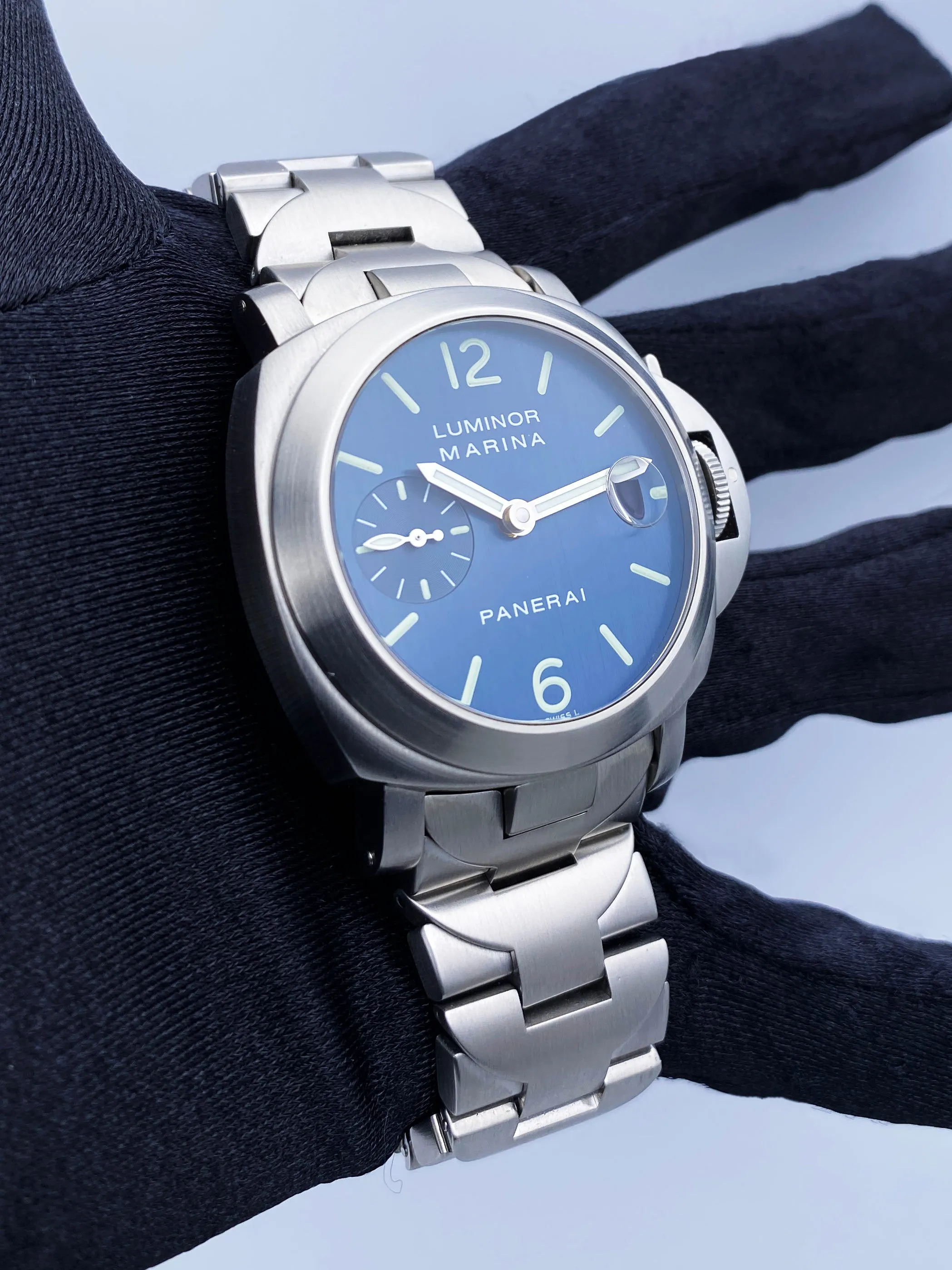 Panerai Luminor Marina PAM120 Blue Dial Mens Watch Box Papers