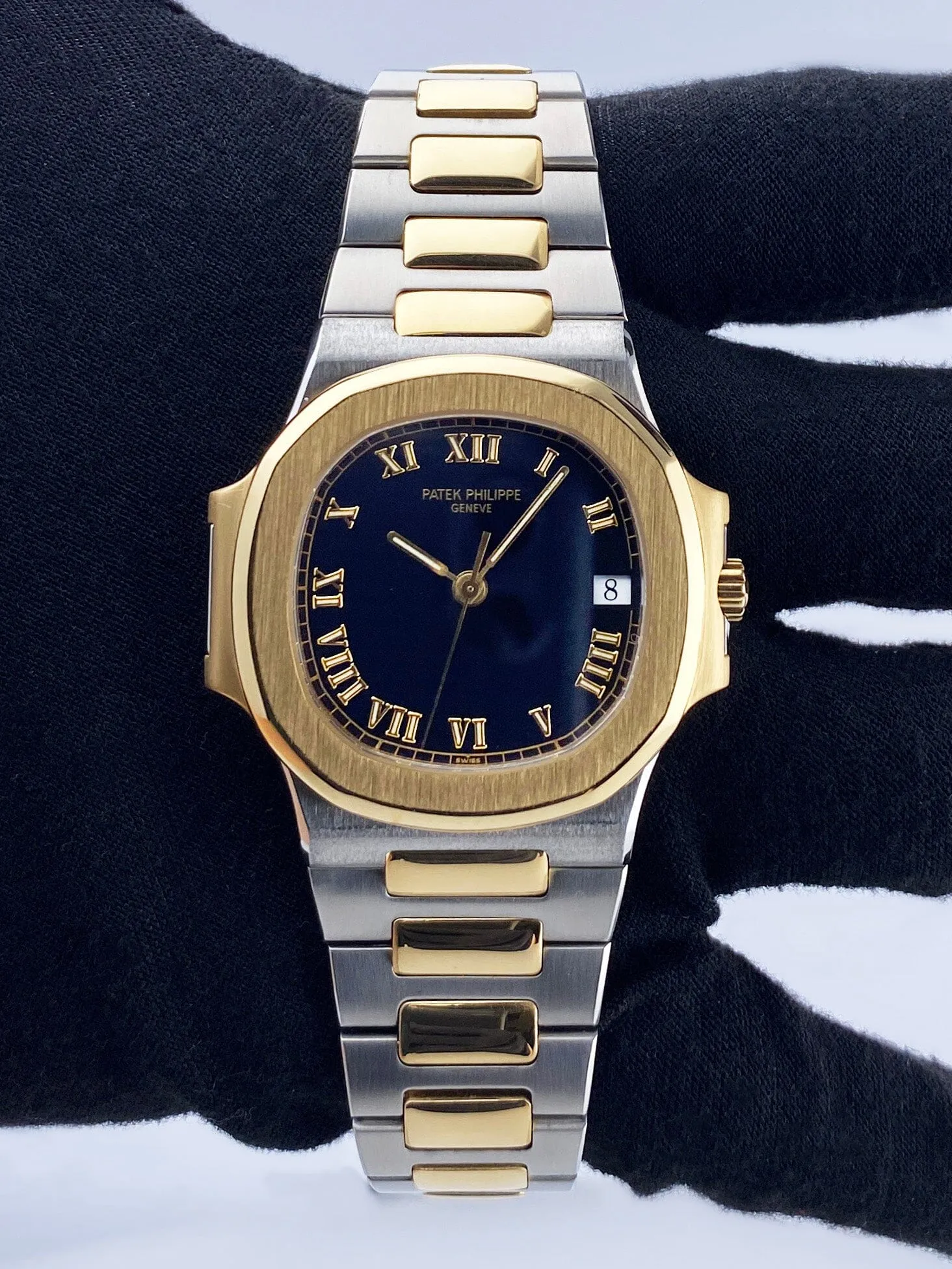 Patek Philippe Nautilus 3800 Black Roman Dial Two Tone Mens Watch