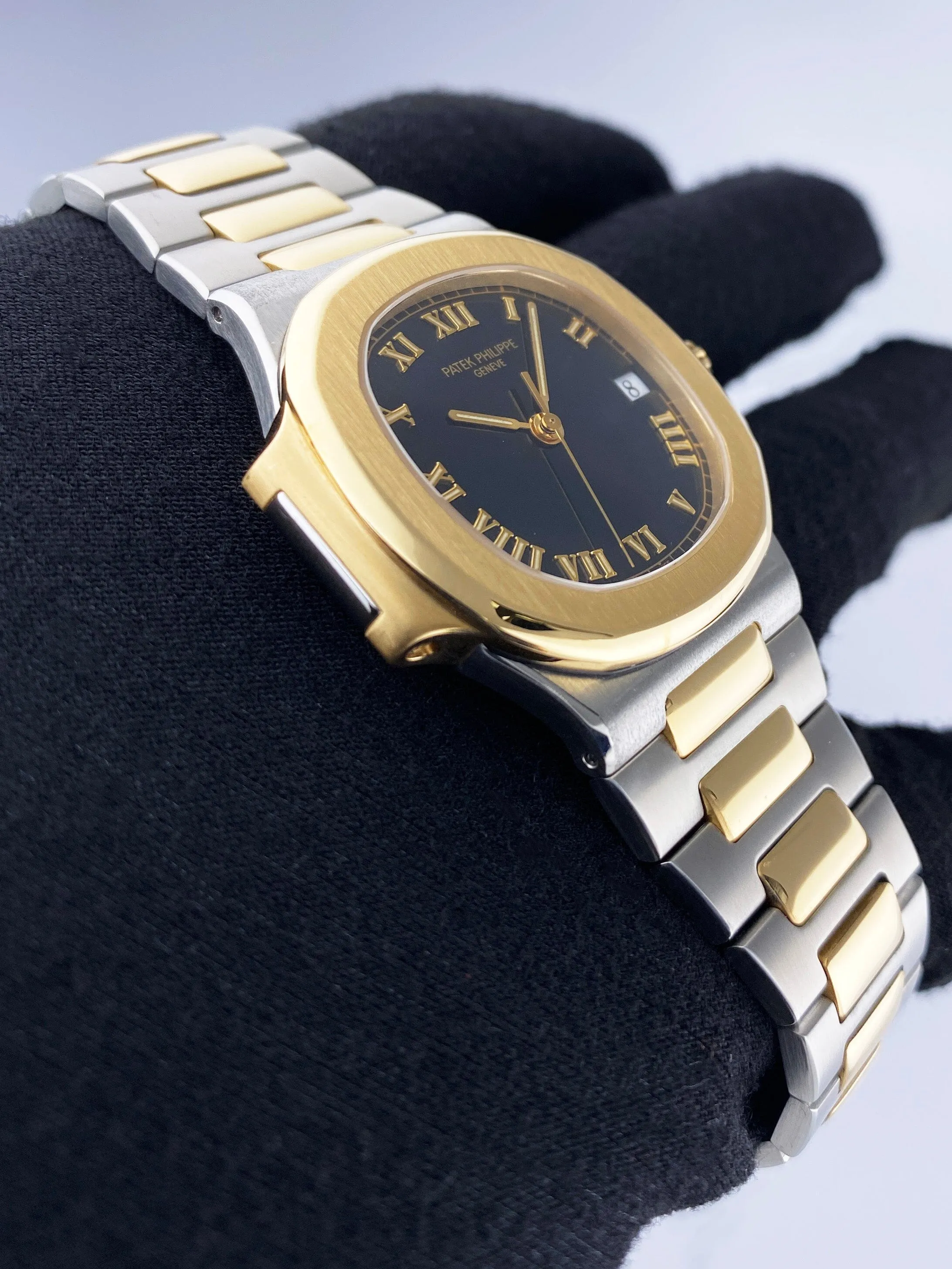 Patek Philippe Nautilus 3800 Black Roman Dial Two Tone Mens Watch