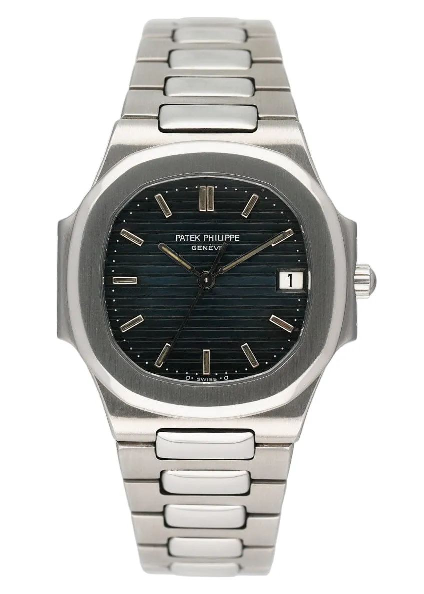 Patek Philippe Nautilus 3900/001 Blue Dial Watch Box Papers