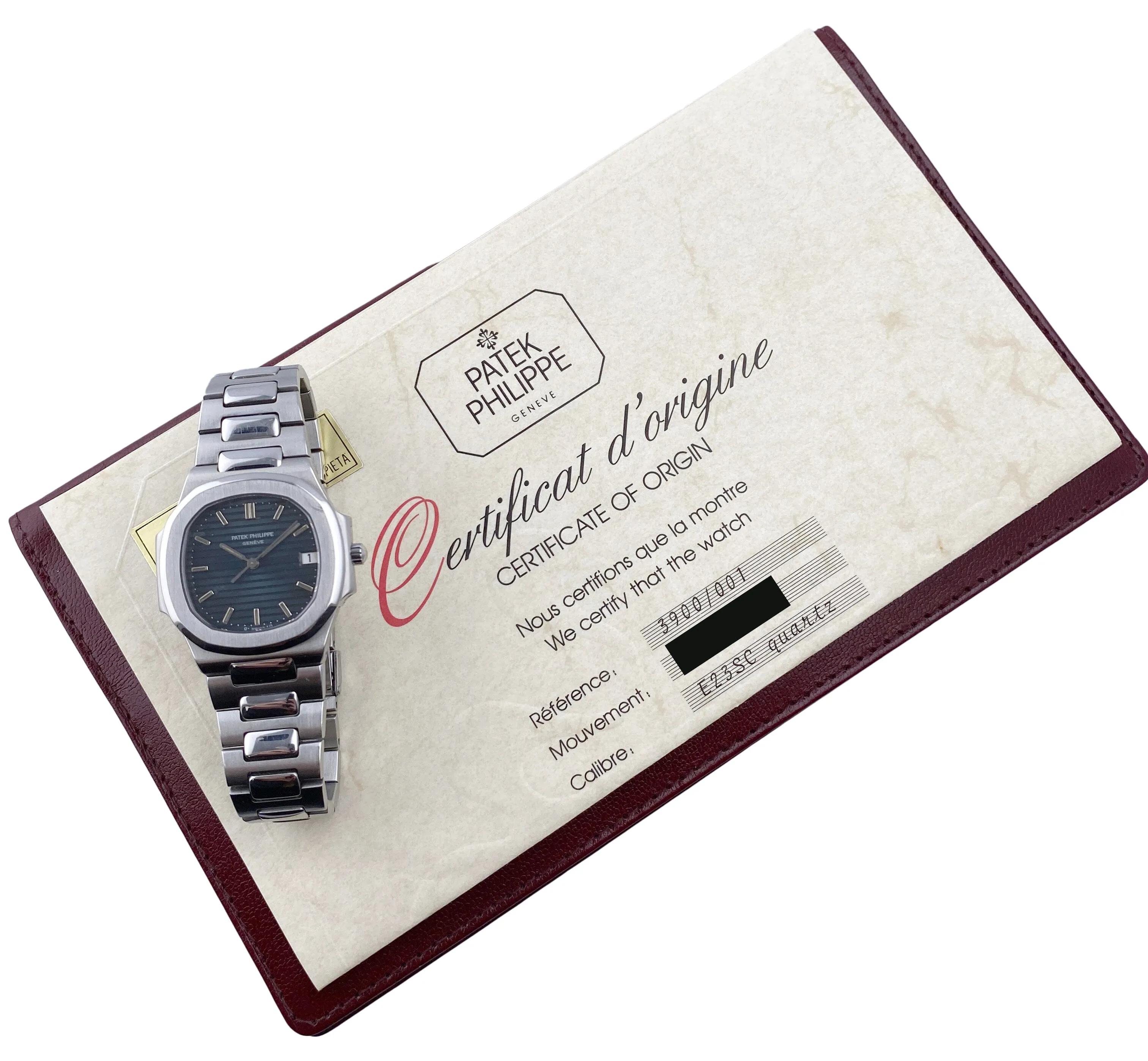 Patek Philippe Nautilus 3900/001 Blue Dial Watch Box Papers