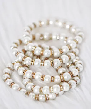 Pearls Bracelet with Gold Rhinestones