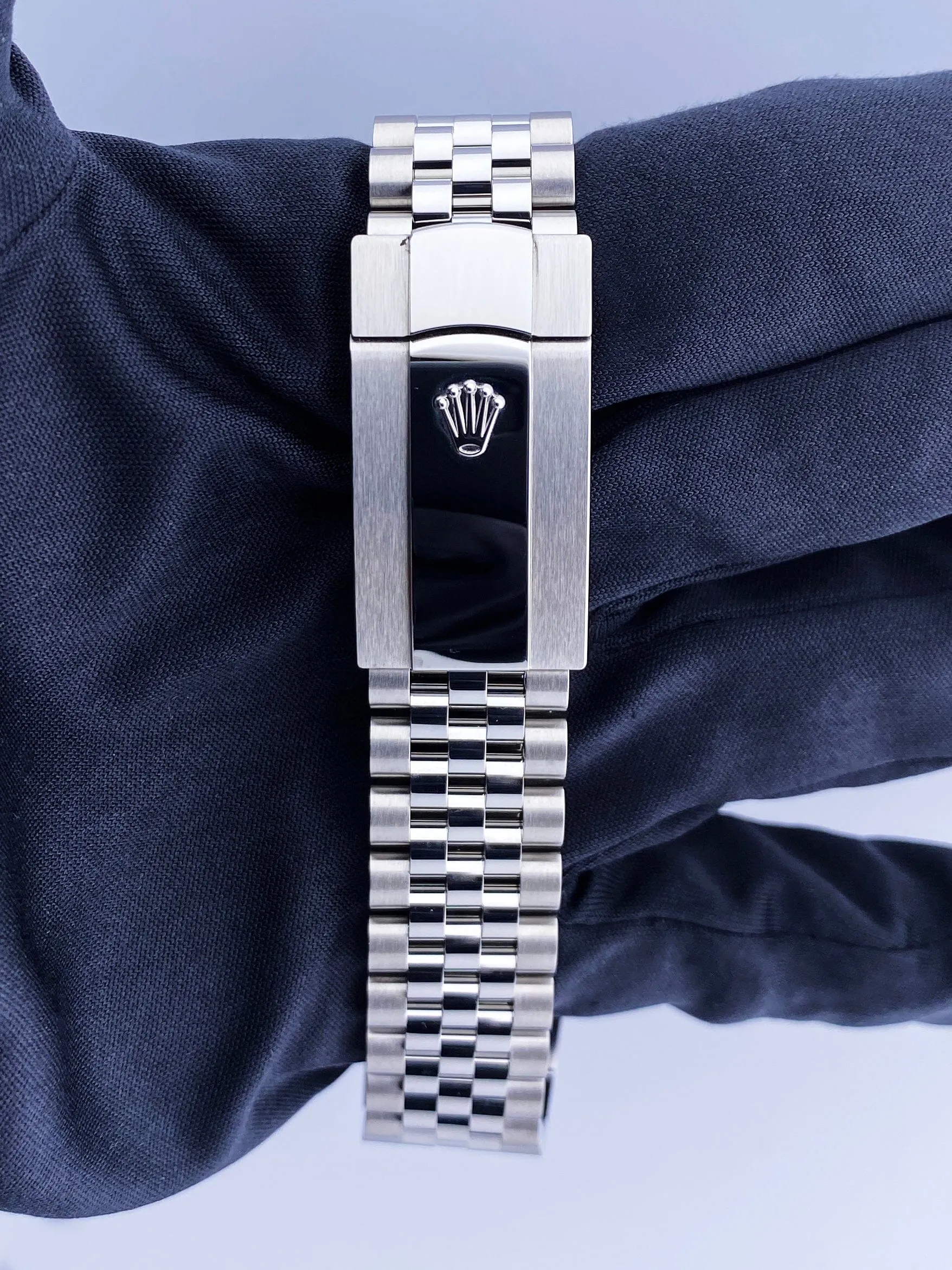Rolex Datejust 41 126300 Blue Dial Mens Watch Box Papers